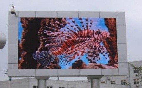 成都戶外led全彩屏遇到花屏、黑屏故障如何解決？